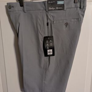 Walter Hagen Men's Gray Flat Front Shorts